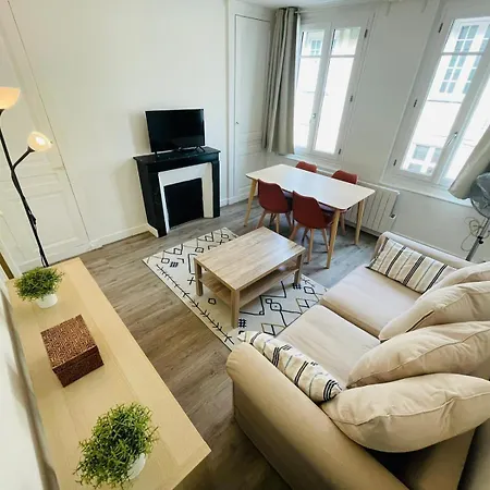 Elegant T2 Au Centre De - 448 Apartment